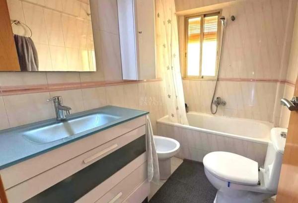 Piso en Barrio Carolinas Bajas