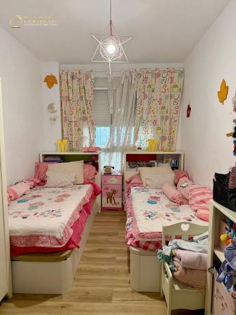 Piso en avenida Alcoi