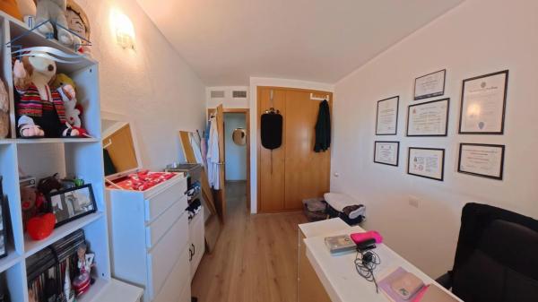 Piso en avenida Unicef, 6