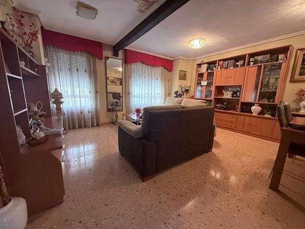 Piso en Barrio Carolinas Altas