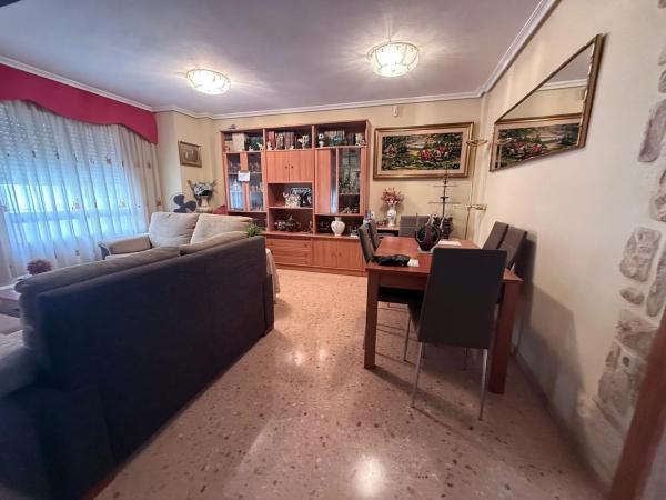 Piso en Barrio Carolinas Altas