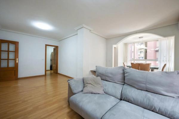 Piso en Barrio Carolinas Altas