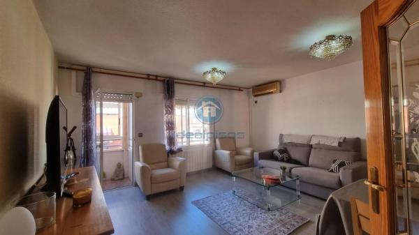 Piso en avenida Pintor Baeza