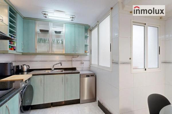 Piso en calle Ciudad de Bari