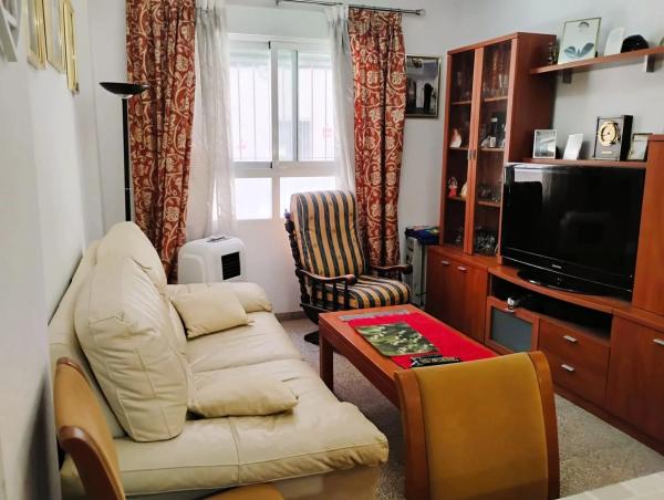 Piso en calle de Donoso Cortés