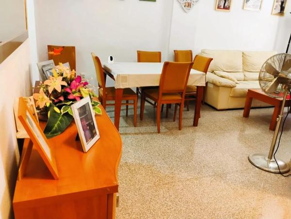 Piso en calle de Donoso Cortés