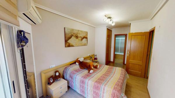 Piso en calle Rosello