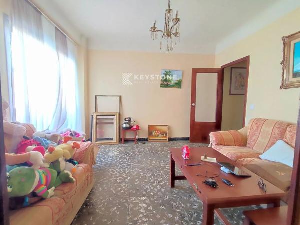 Piso en calle del Maestro Alonso