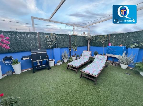 Ático en Barrio Carolinas Altas