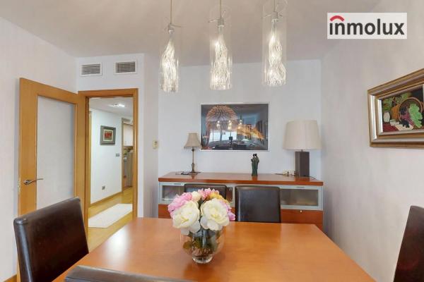 Piso en calle Maestro Caballero