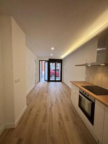 Piso en calle Nou D'Octubre