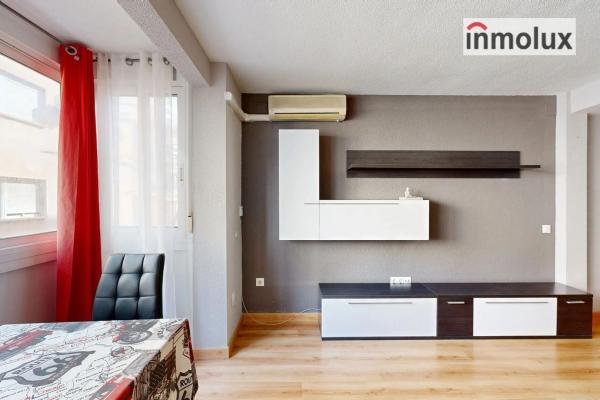 Piso en calle Taquigrafo Martí