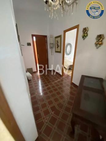 Piso en Barrio Carolinas Bajas