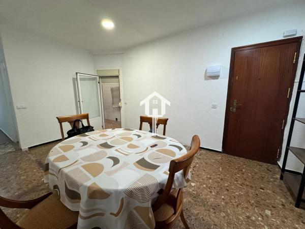 Piso en CL Montero Rios