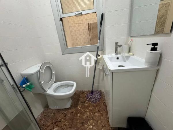 Piso en CL Montero Rios