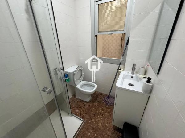 Piso en CL Montero Rios