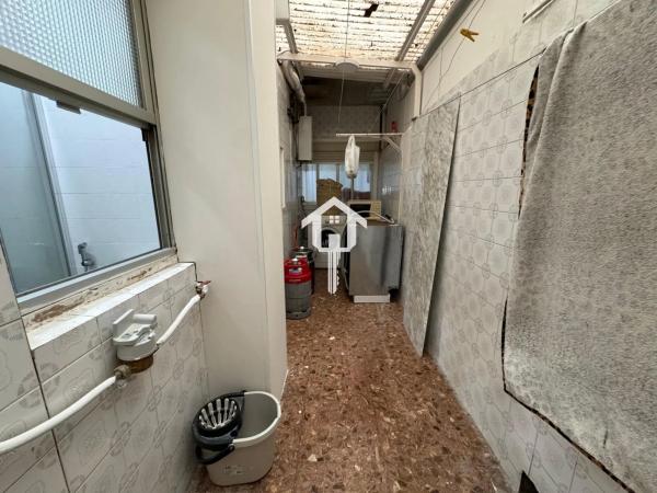 Piso en CL Montero Rios