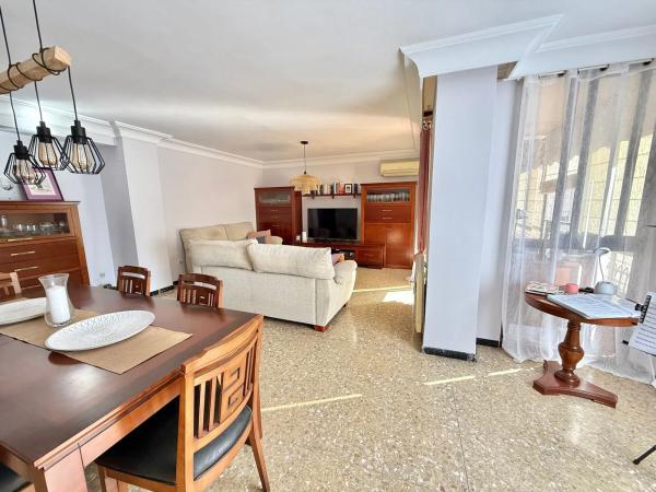 Piso en calle Padre Mariana