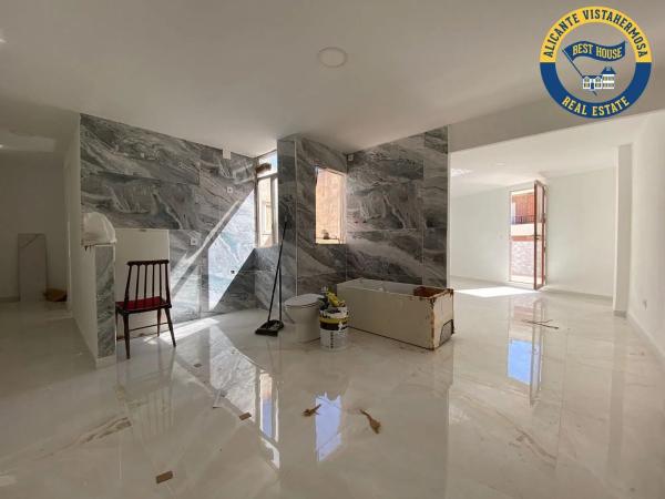 Piso en Barrio Campoamor