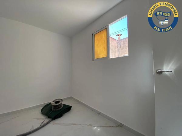 Piso en Barrio Campoamor