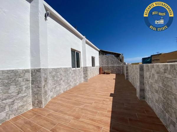 Piso en Barrio Campoamor