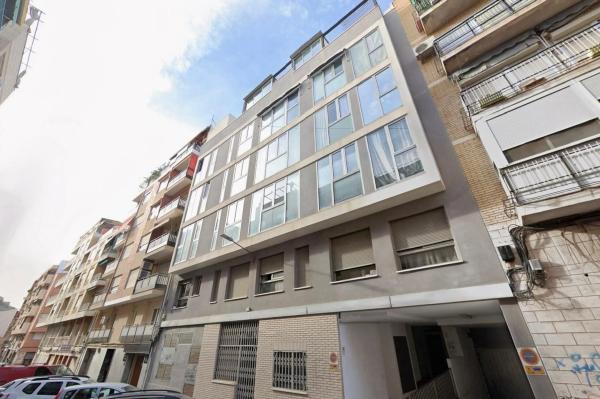 Estudio en calle Elda