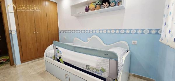 Piso en avenida Unicef