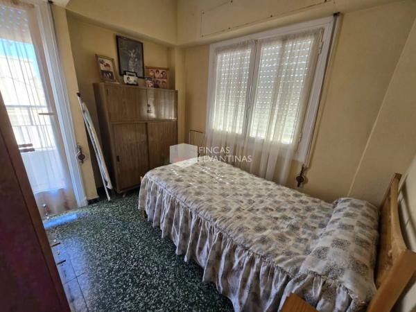 Piso en Barrio Campoamor