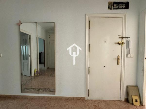 Piso en CL General Serrano