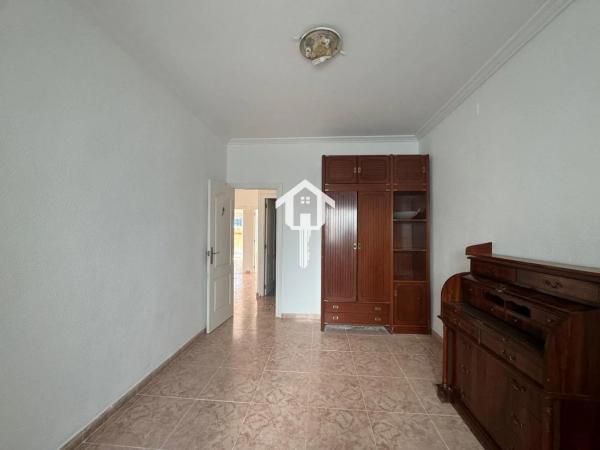 Piso en CL General Serrano