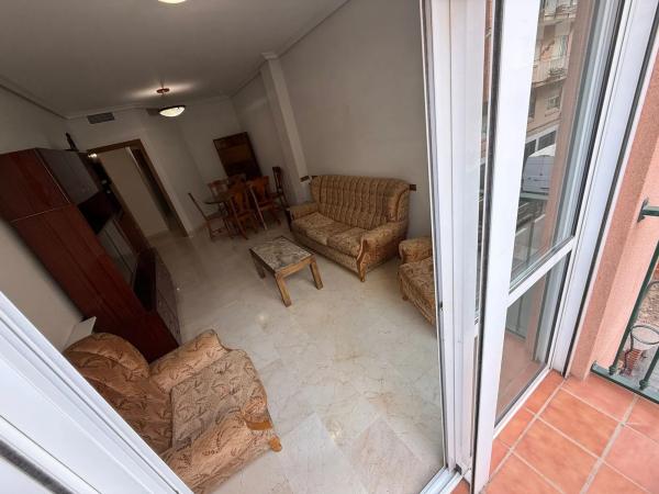 Piso en Barrio Carolinas Bajas