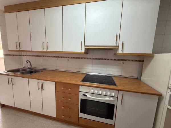 Piso en Barrio Carolinas Bajas