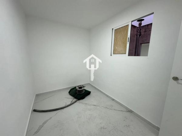 Piso en calle Francisco Carratalá Cernuda