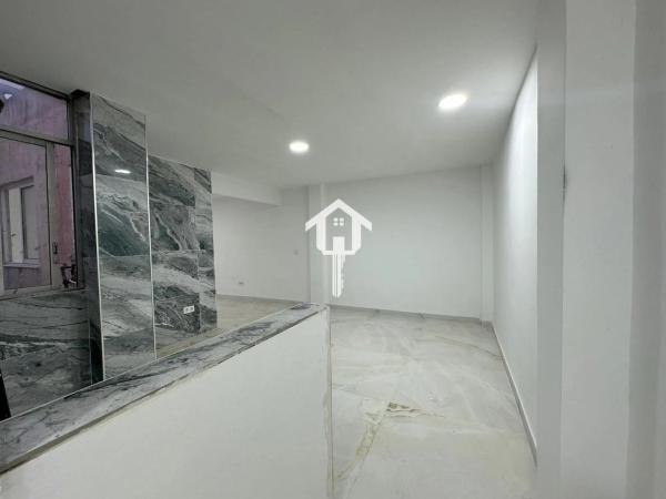 Piso en calle Francisco Carratalá Cernuda