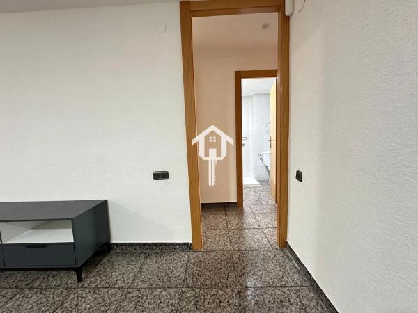 Piso en calle Rosello