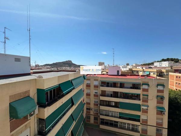 Piso en calle Zarandieta