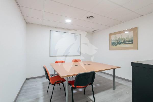 Piso en avenida Alcoi