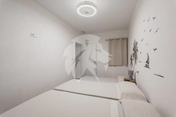 Piso en avenida Alcoi