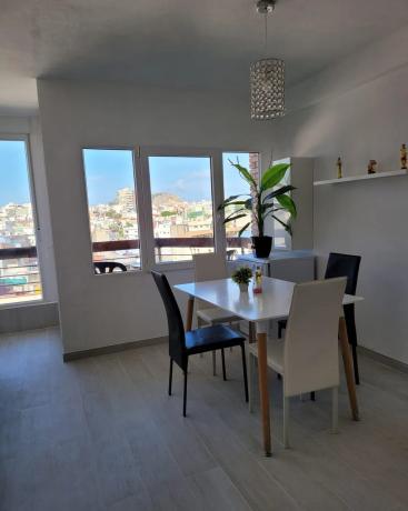 Piso en Barrio Campoamor