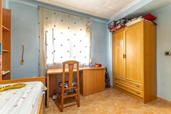 Piso en calle Francisco Verdú