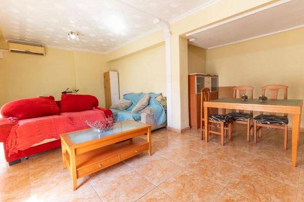 Piso en calle Francisco Verdú