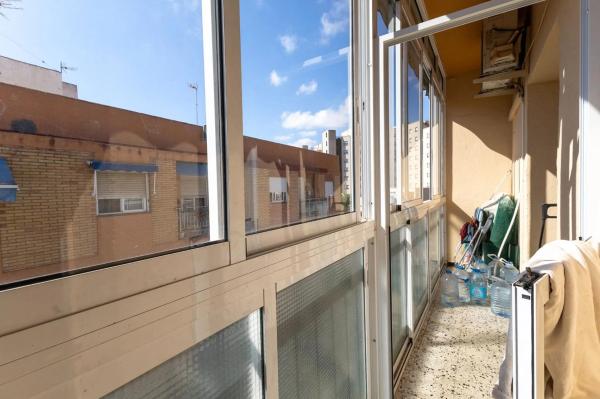 Piso en calle Francisco Verdú