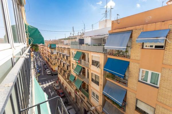 Piso en calle Francisco Verdú