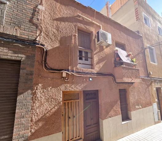 Chalet adosado en calle Alférez Díaz Sanchis