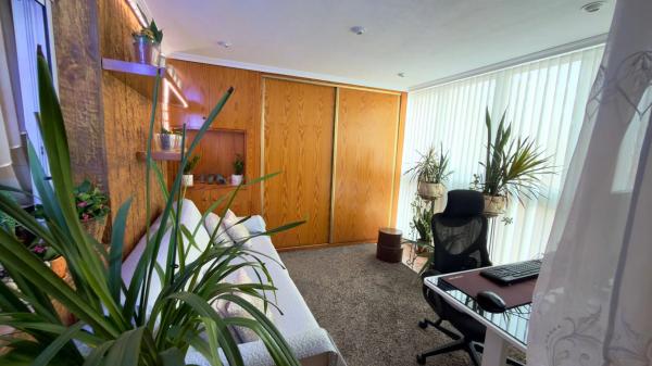 Piso en avenida Conde de Lumiares