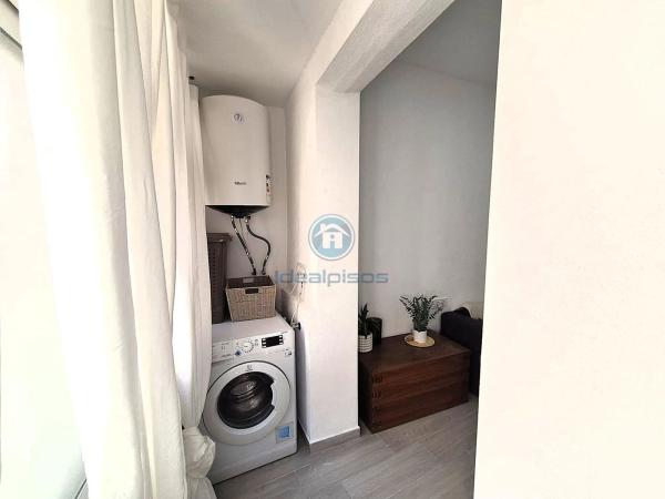 Piso en CL Jaime Segarra