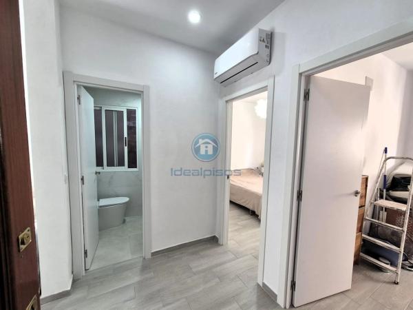 Piso en CL Jaime Segarra