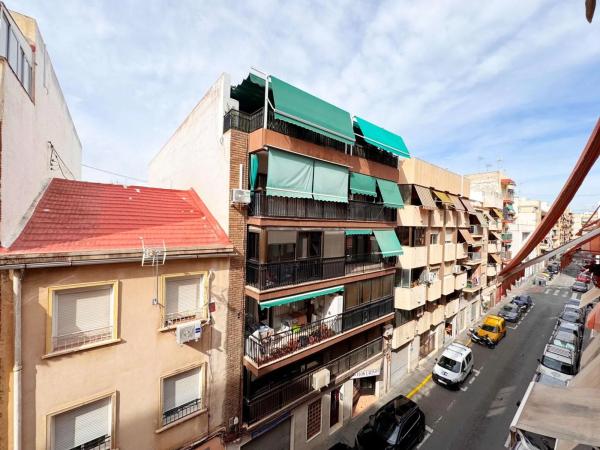 Piso en Barrio Carolinas Altas