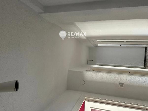 Piso en calle General Elizaicin