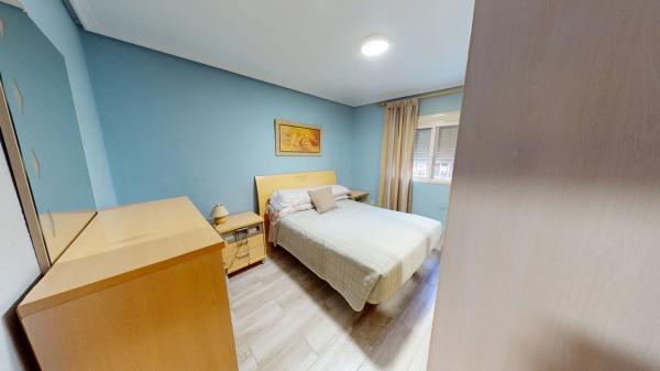 Piso en calle Pascual de la Mata